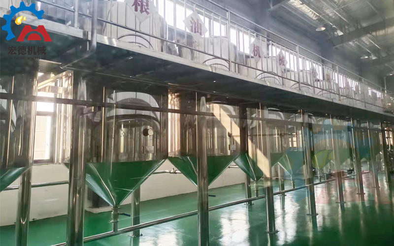 <a href=http://aidsnetwork.cn/jinglian/ target=_blank class=infotextkey>精煉油設(shè)備</a>